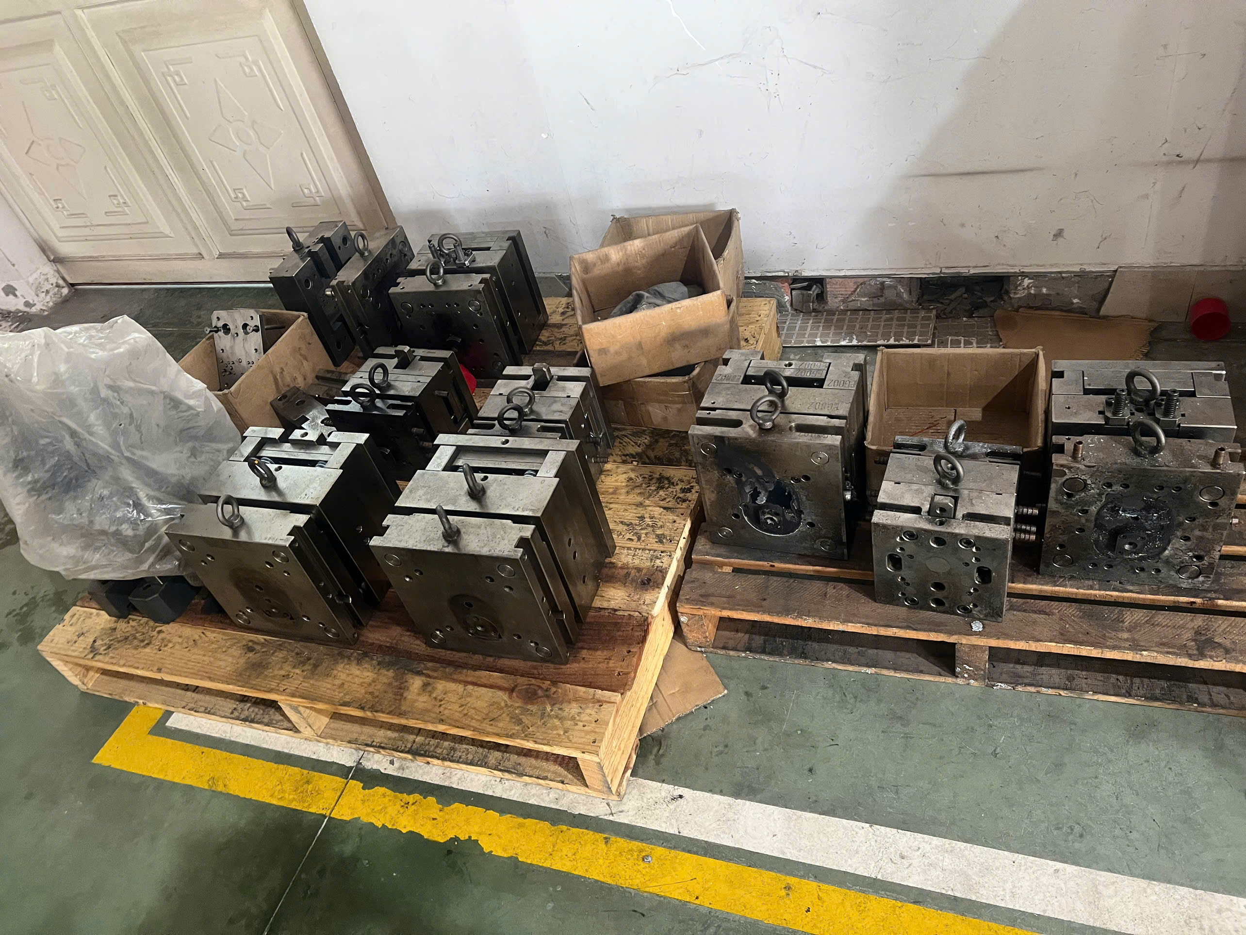 Mold storage.jpg